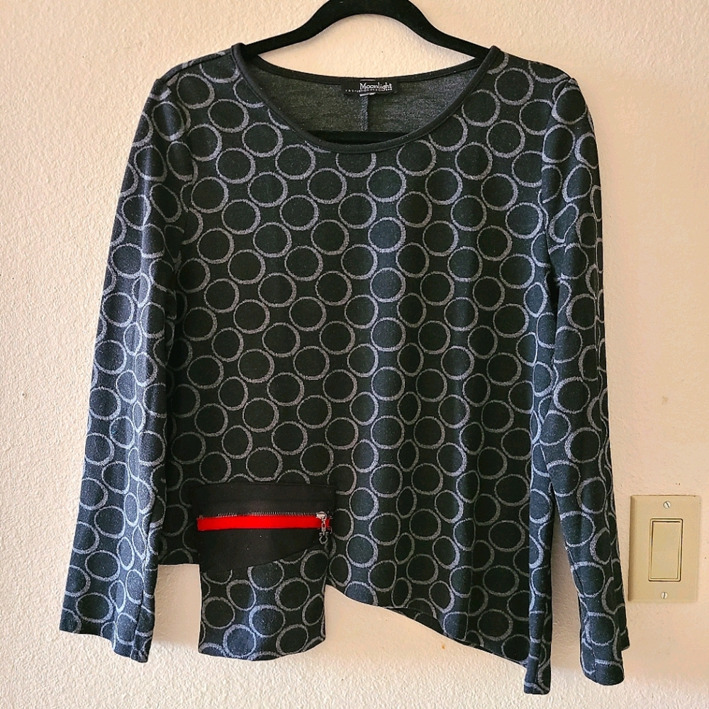 Moonlight Asymmetrical Top